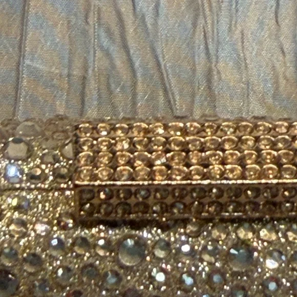 Sparkling Gold Rhinestone Clutch - Picture 8 of 12